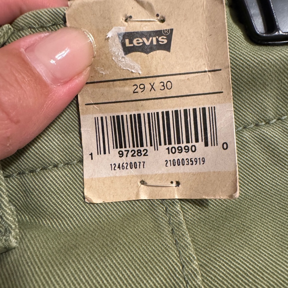 Levi’s Ace Cargos pants 29x30 - Picture 2 of 4